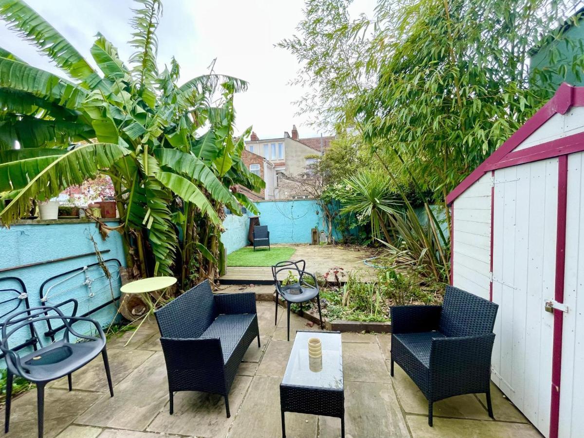 Colourful 3bd With Garden In Southville Сasa de vacaciones